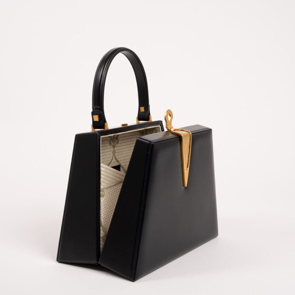 Dettaglio borsa Trapèze aperta